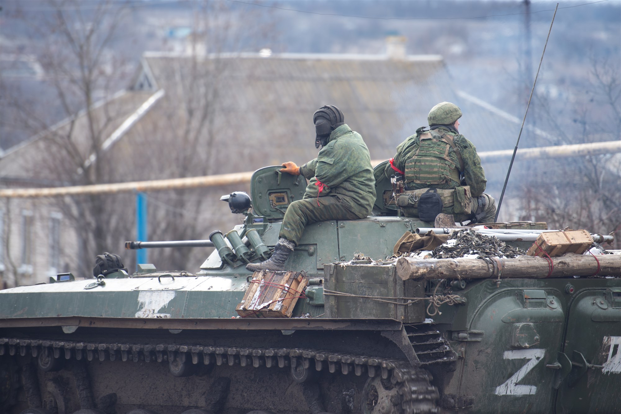 Перегруппировка войск днепр. Российские войска в Киеве. Российские военные мародеры. Перегруппировка войск. Наступление российских войск.